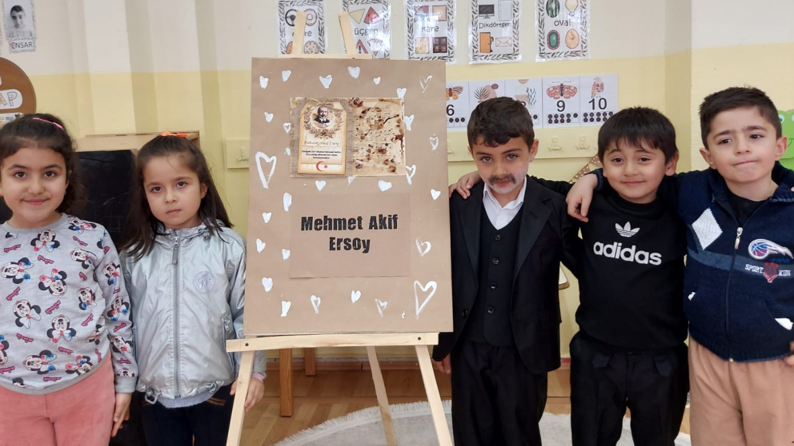 Ana Sınıfı Mehmet Akif Ersoy Etkinliği